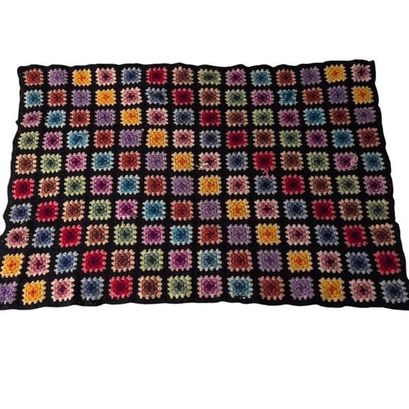 Handmade Granny Square Crochet Afghan Throw Roseanne Boho Cottagecore Retro - Picture 2 of 16